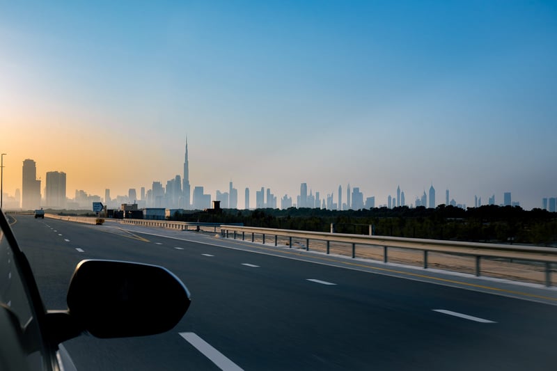 how to reach jebel jais from dubai