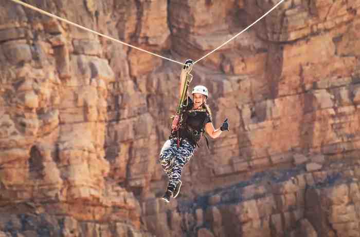 Top Hiking Trails in Jebel Jais: Routes, Difficulty & What to Expect